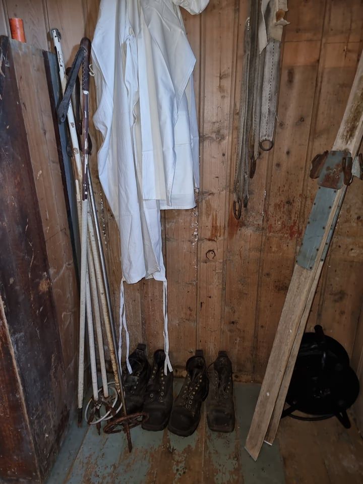 Gammelstua på Gjefsjøen fjellgård. Foto: Sonja Åsvold