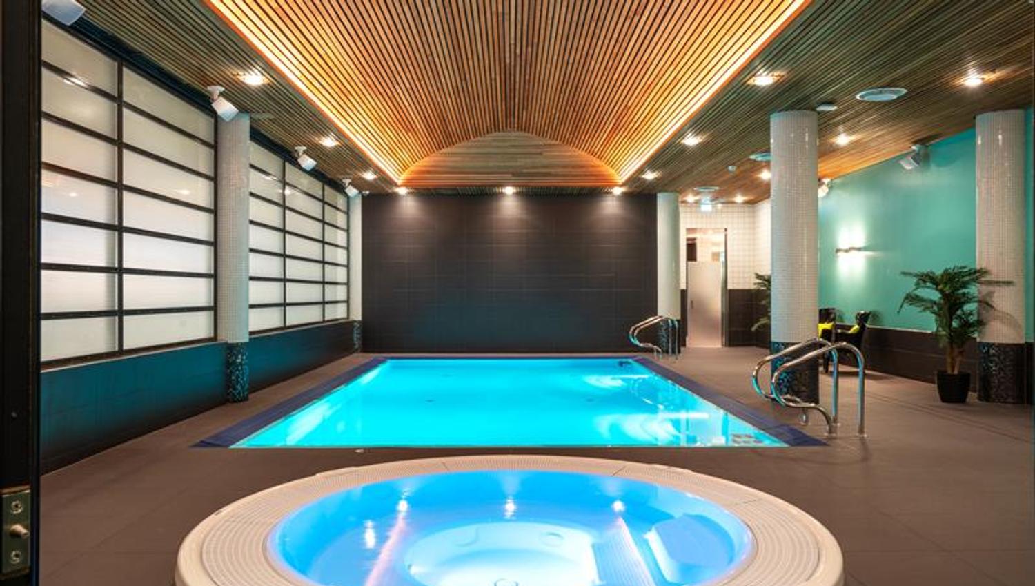 Basseng og spa