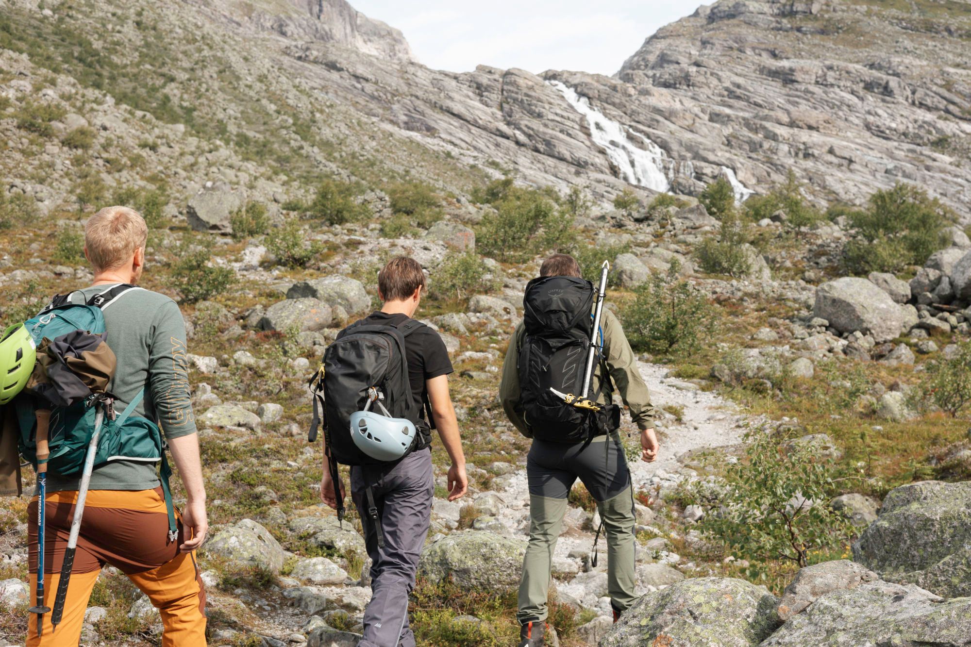 Brevandring på Haugabreen med Breogfjell