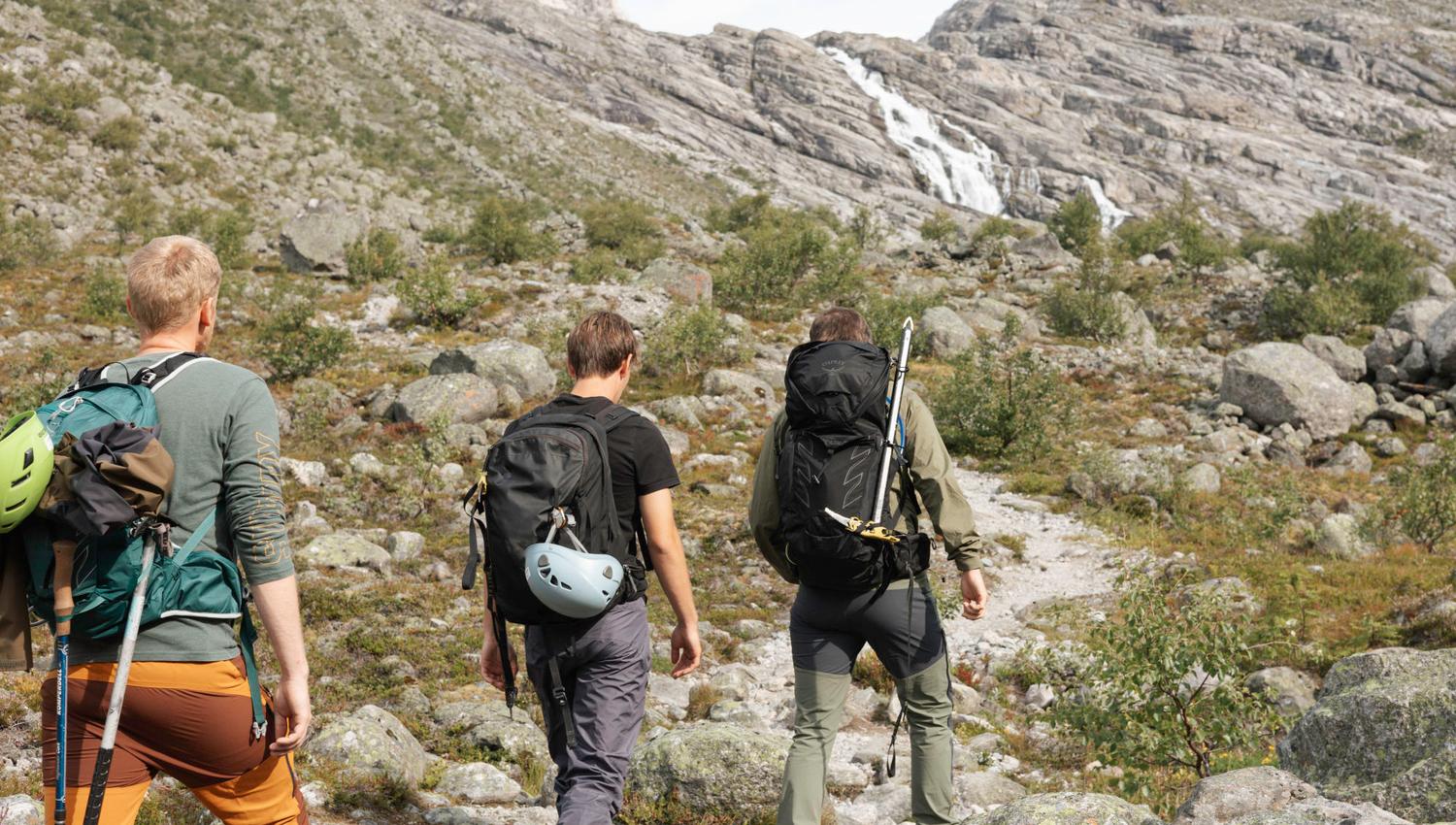 Brevandring på Haugabreen med Breogfjell