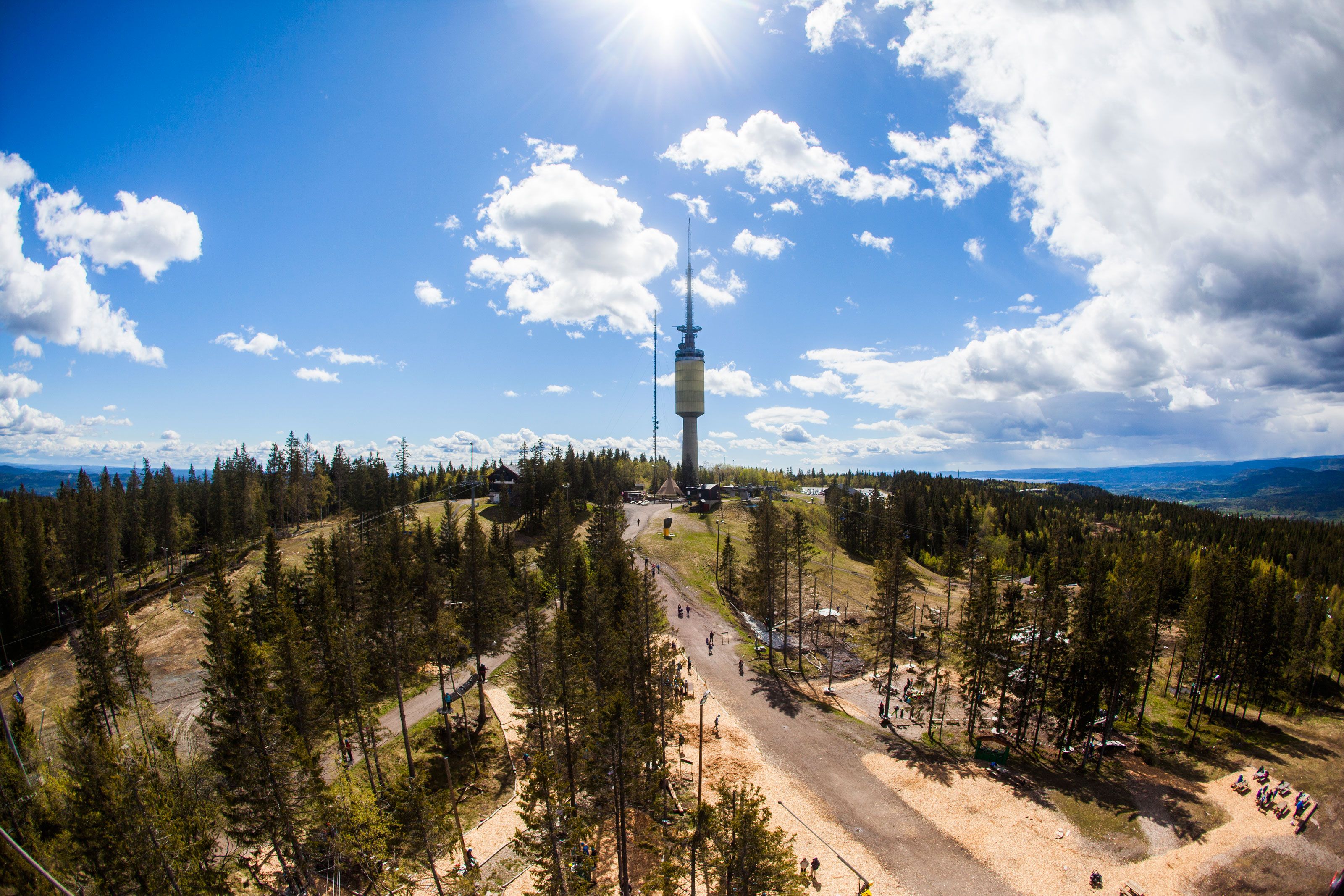 View towards Tryvannstårnet tower. Skimore Oslo - summerpark