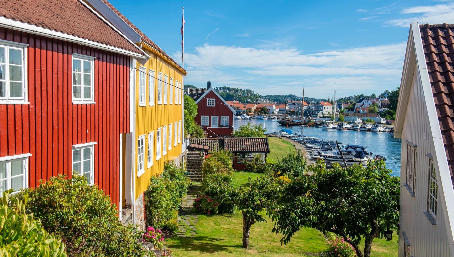 Velstelte hus og fasader i Kolbjørnsvik - Hisøy i Arendal