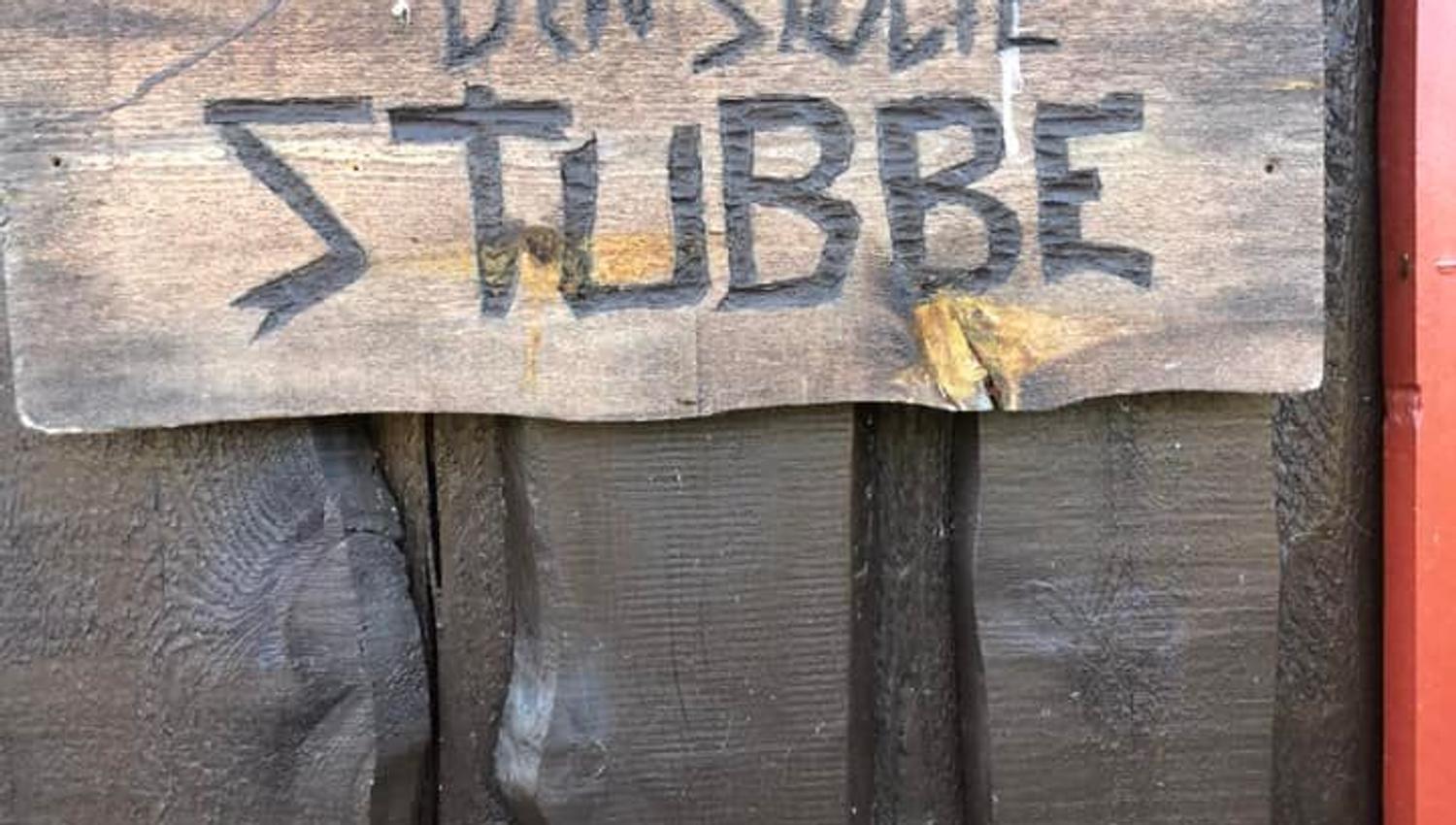 Skilt, "Den store stubbe"