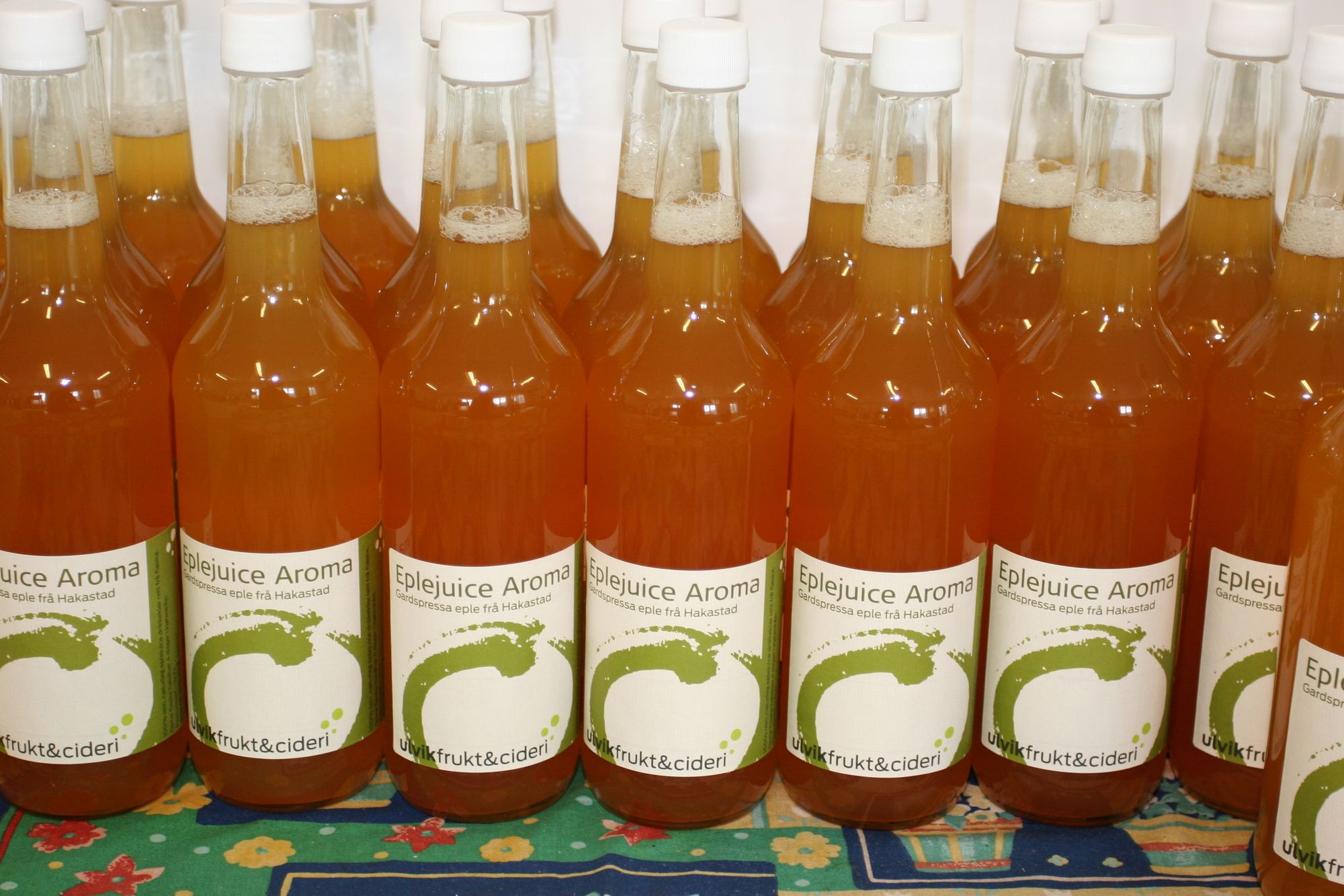 Locally produced cider and apple juice from Ulvik – the pure taste of Hardanger.