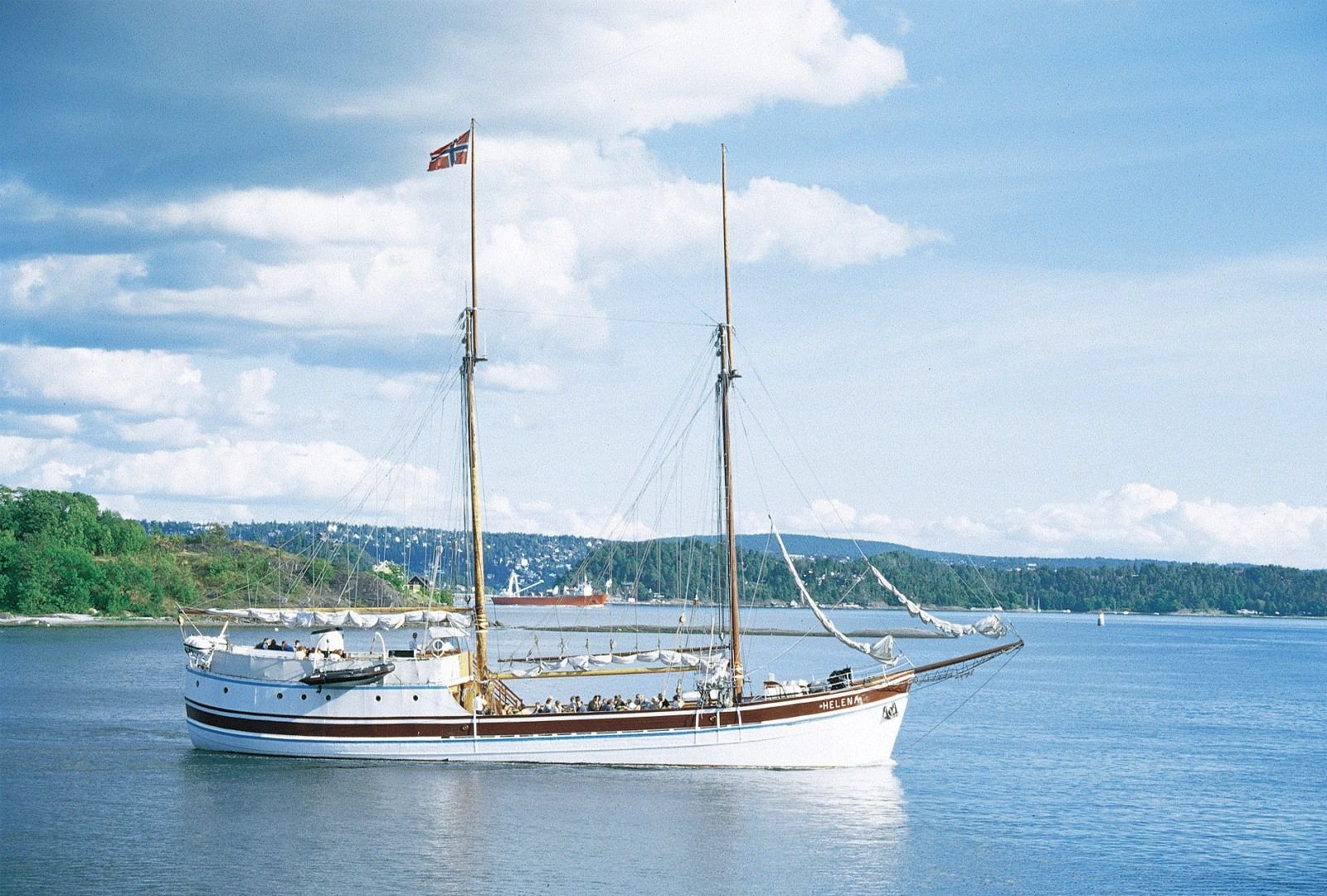 big historic sailship