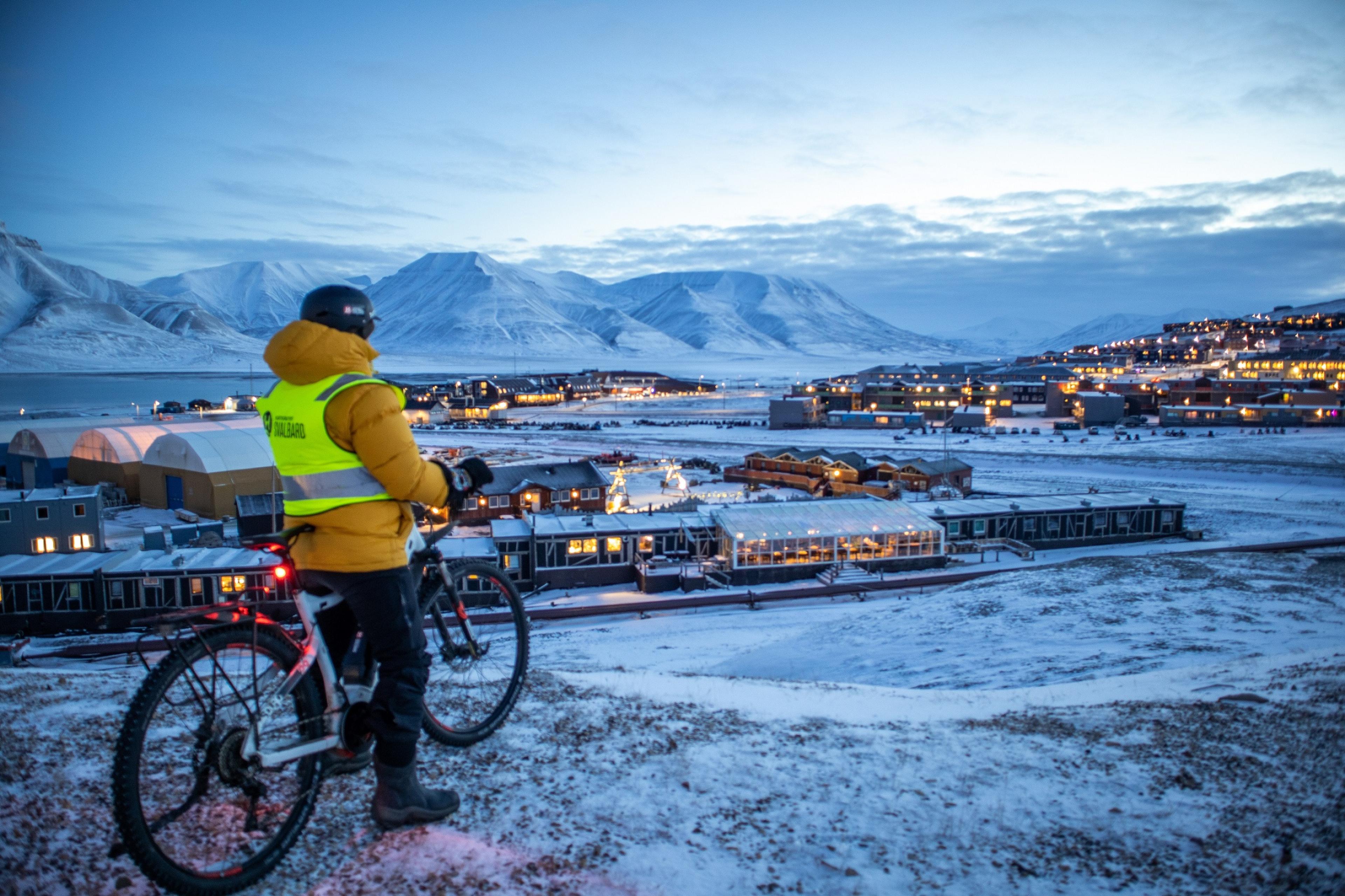 Sightseeing_with_electrical_bike-winter_Photo_Eveline_Lunde (6)