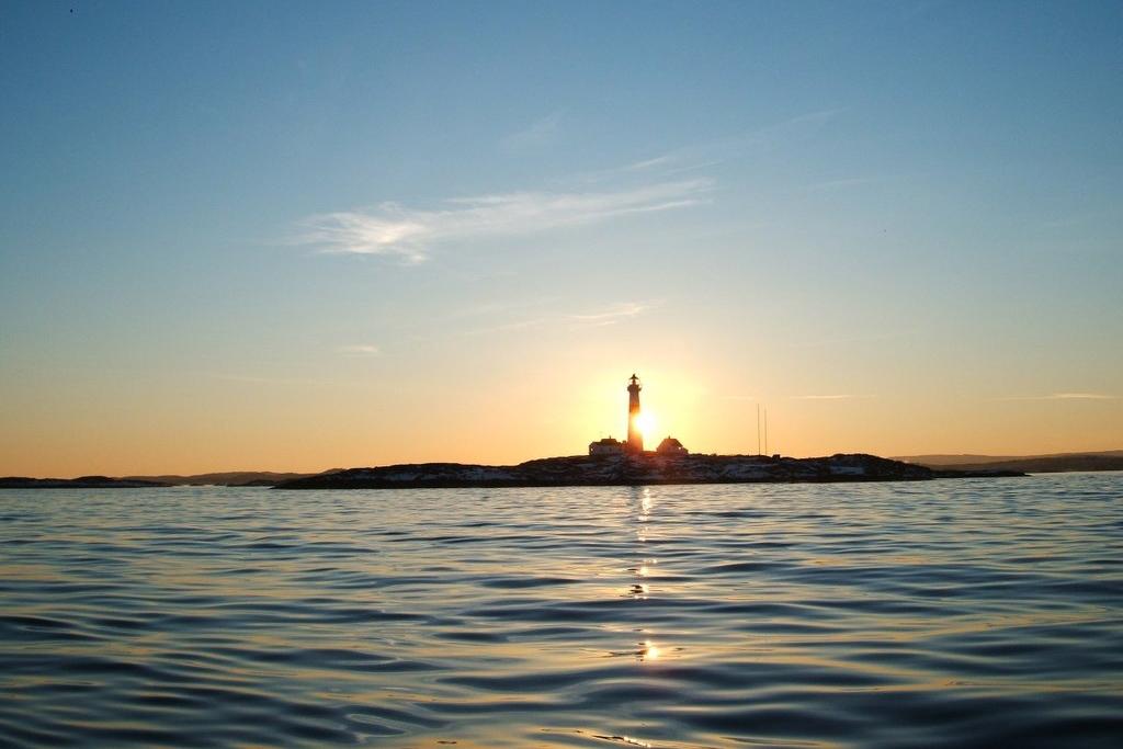 Store Torungen i vintersol