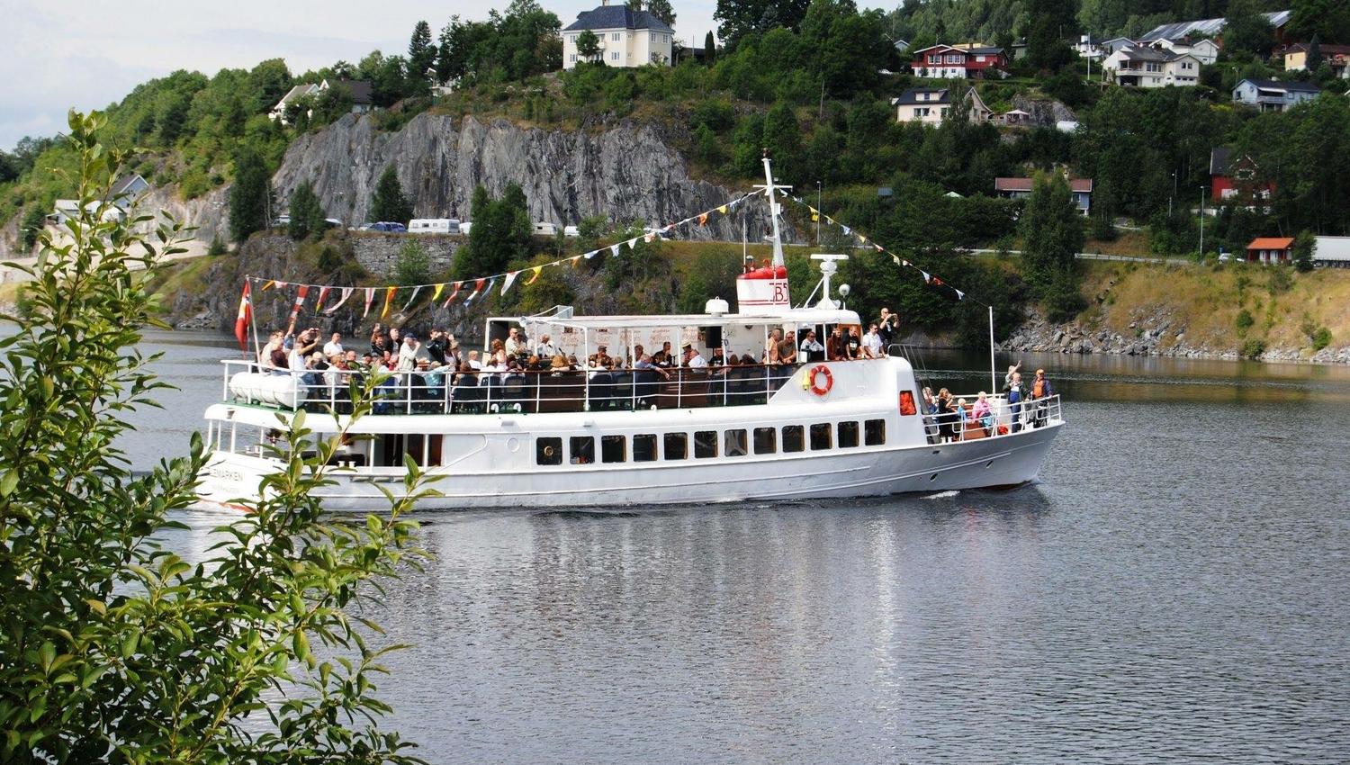 MS Telemarken som kjører gjester til Notodden Blues festival