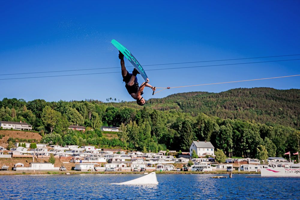 the wakeboard course at Norsjø Kabelpark at Norsjø Ferieland in Akkerhaugen 