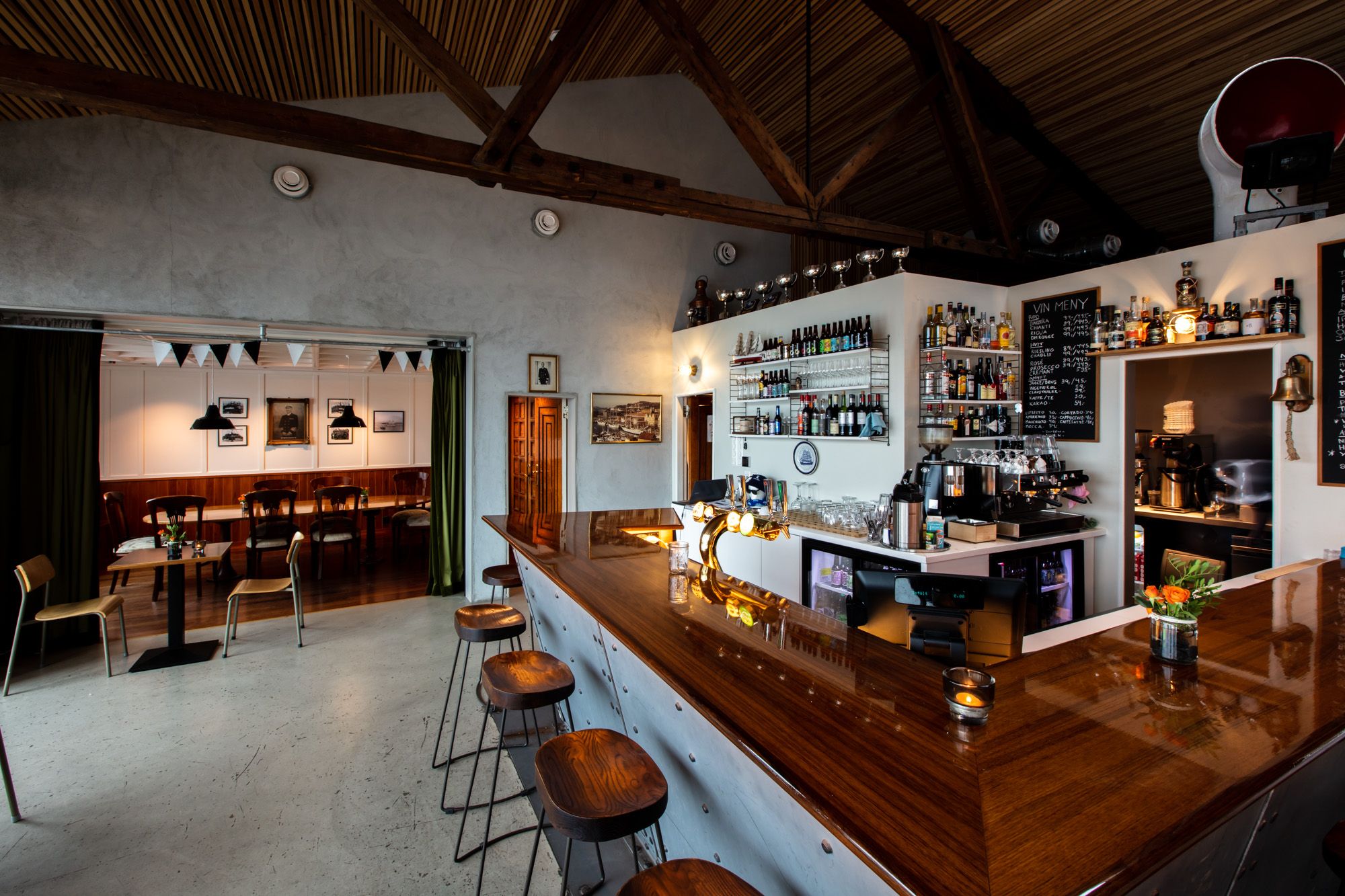 Statsraaden Bar & Reception