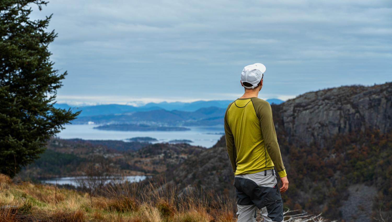 Several viewing points along the hike
