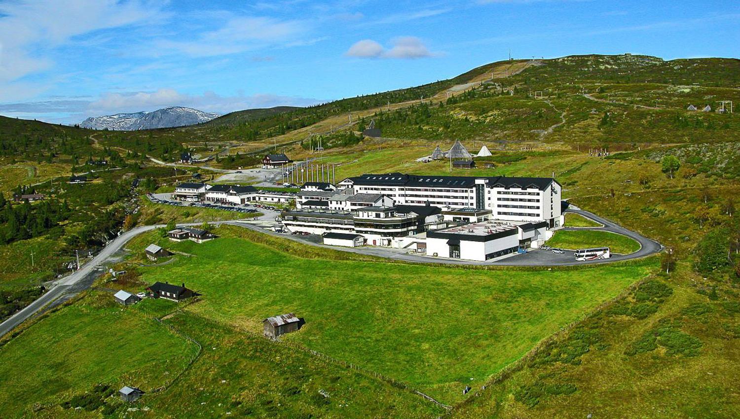 Storefjell Resort Hotel is situated on Golsfjellet between Norway and Hallingdal