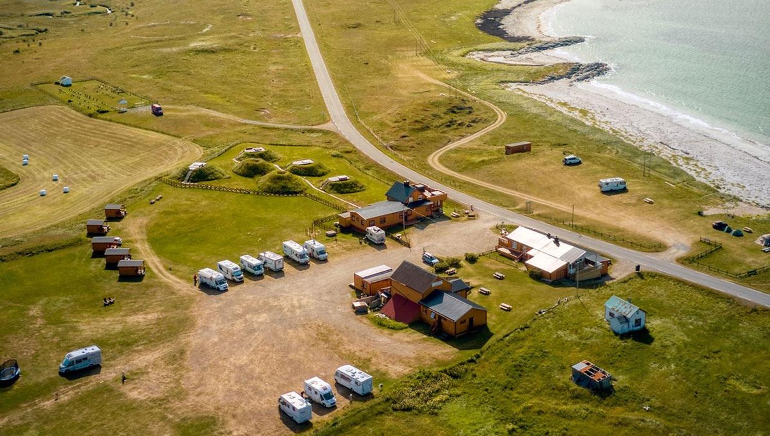 Stave camping and hot pools