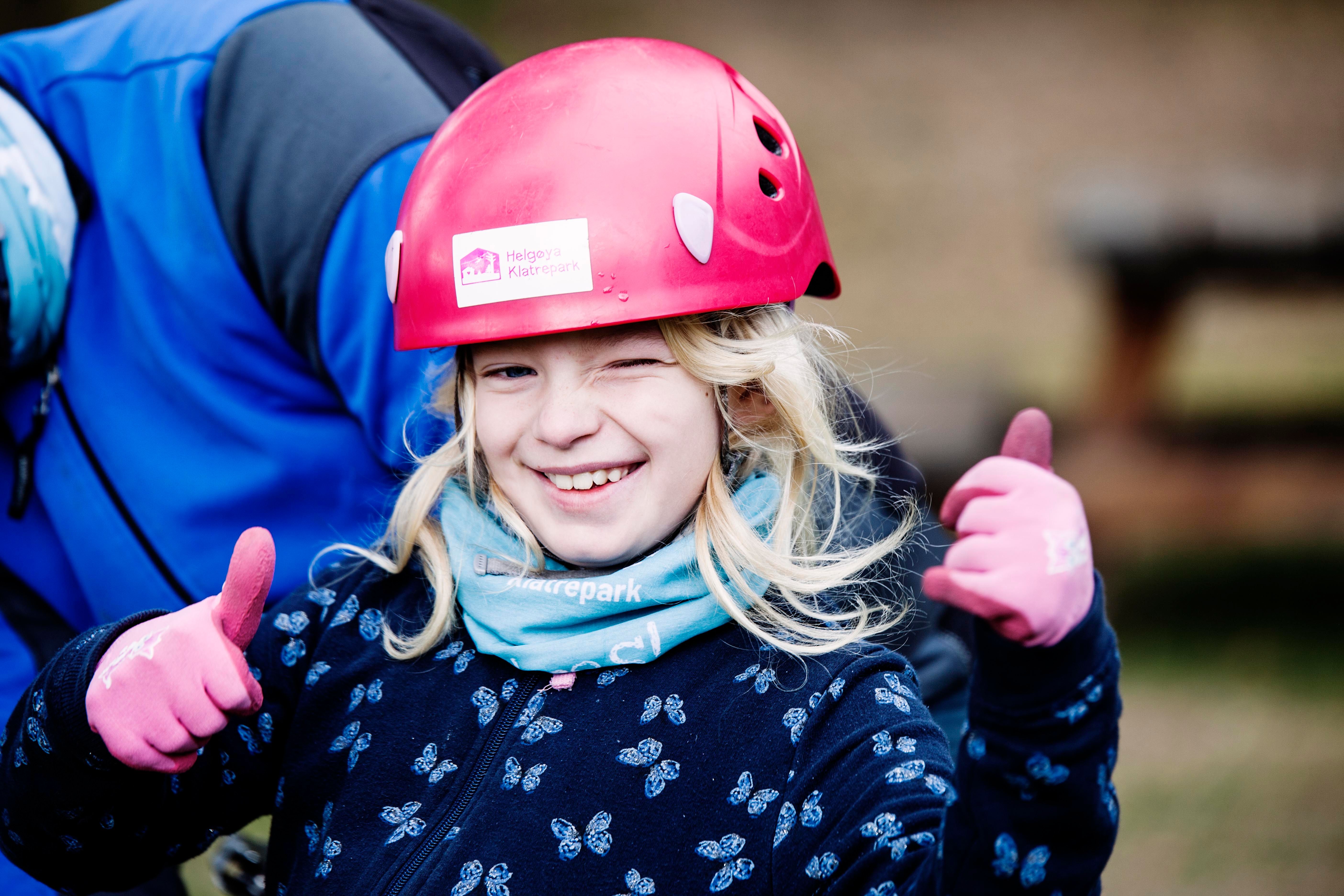 Tommel opp for Helgøya Klatrepark