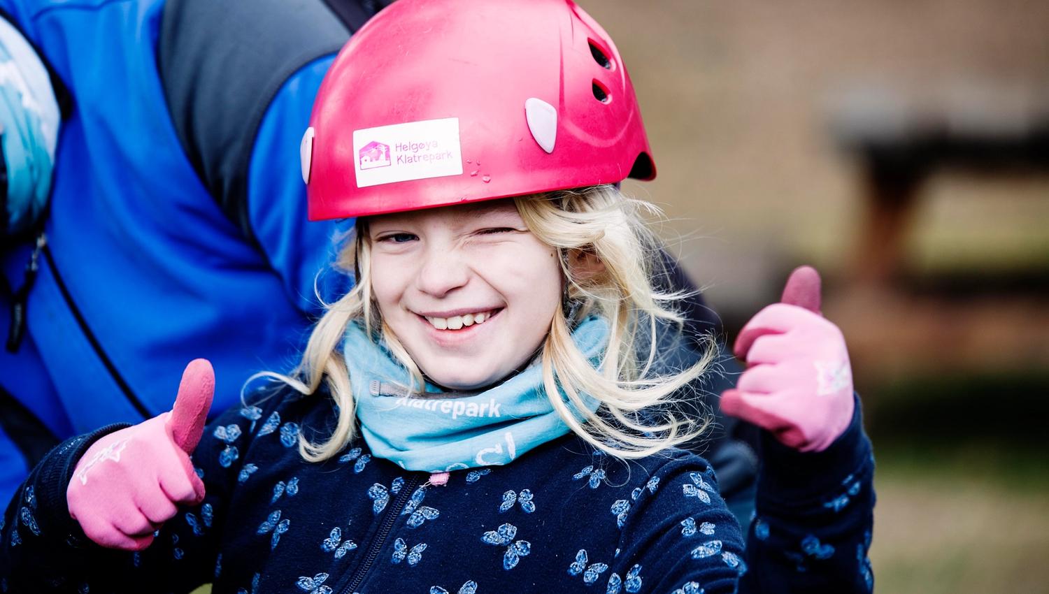 Tommel opp for Helgøya Klatrepark