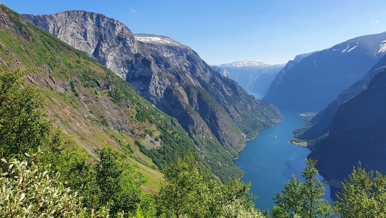 Guida tur til Breiskrednosi