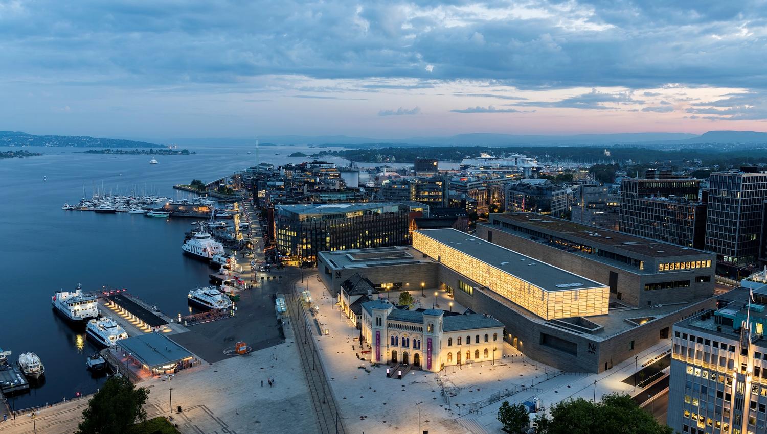 Nasjonalmuseet sett fra fugleperspektiv.