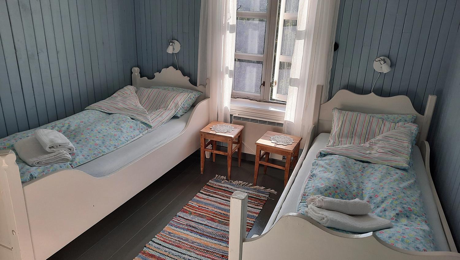 Overnatting i Grong, Veium