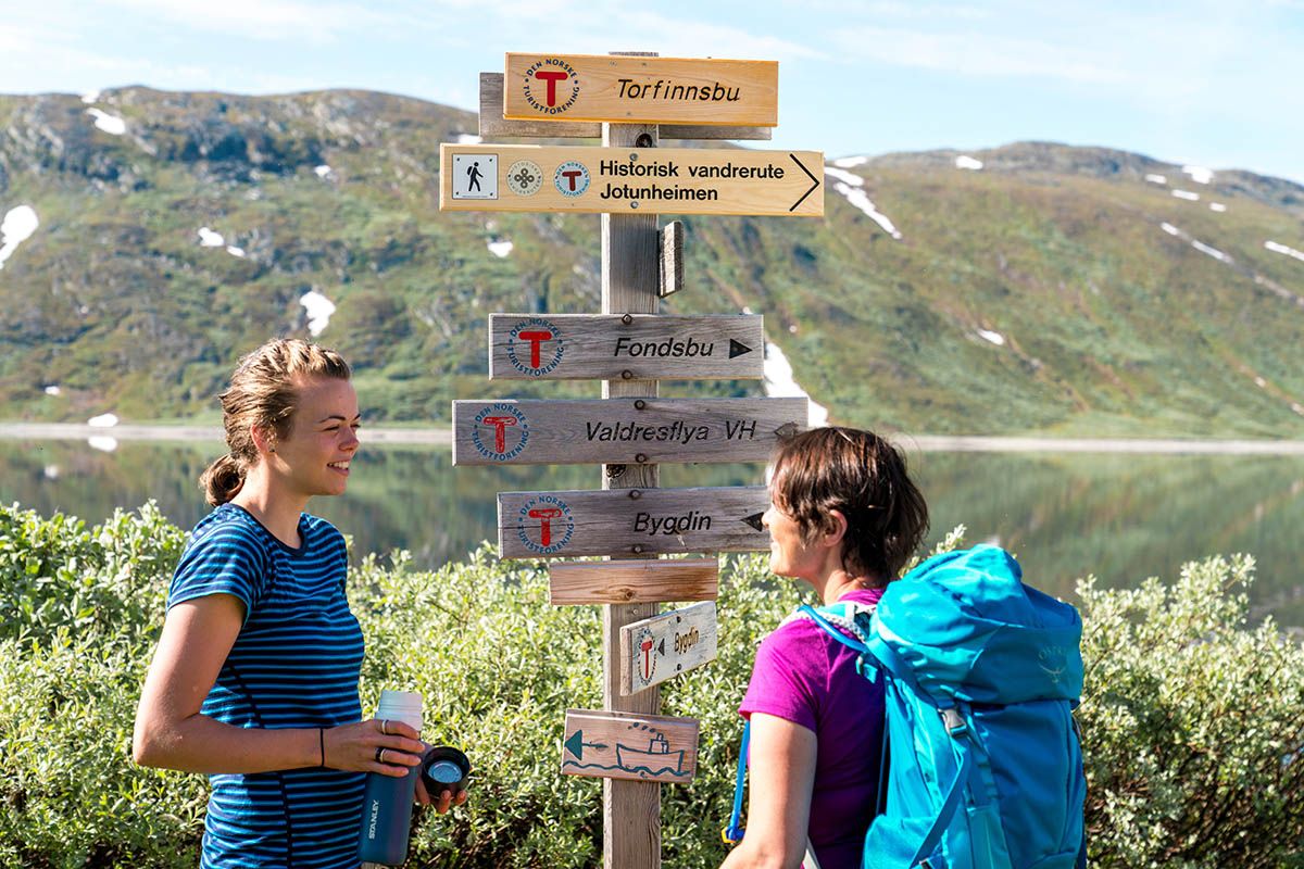 Skilt ved Torfinnsbu