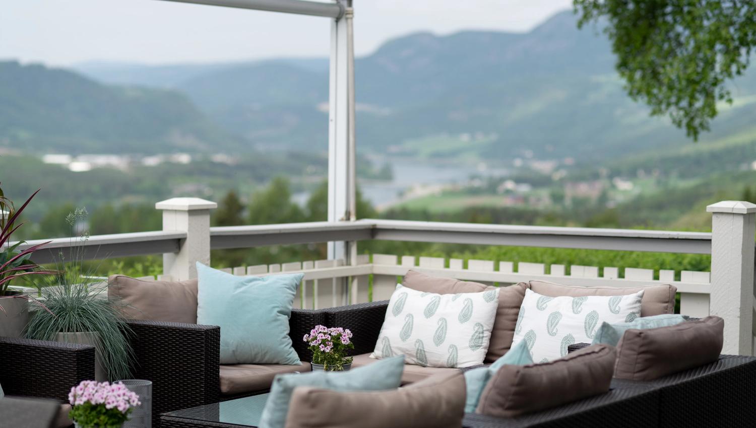 Koselig uteplass Nermo Hotell