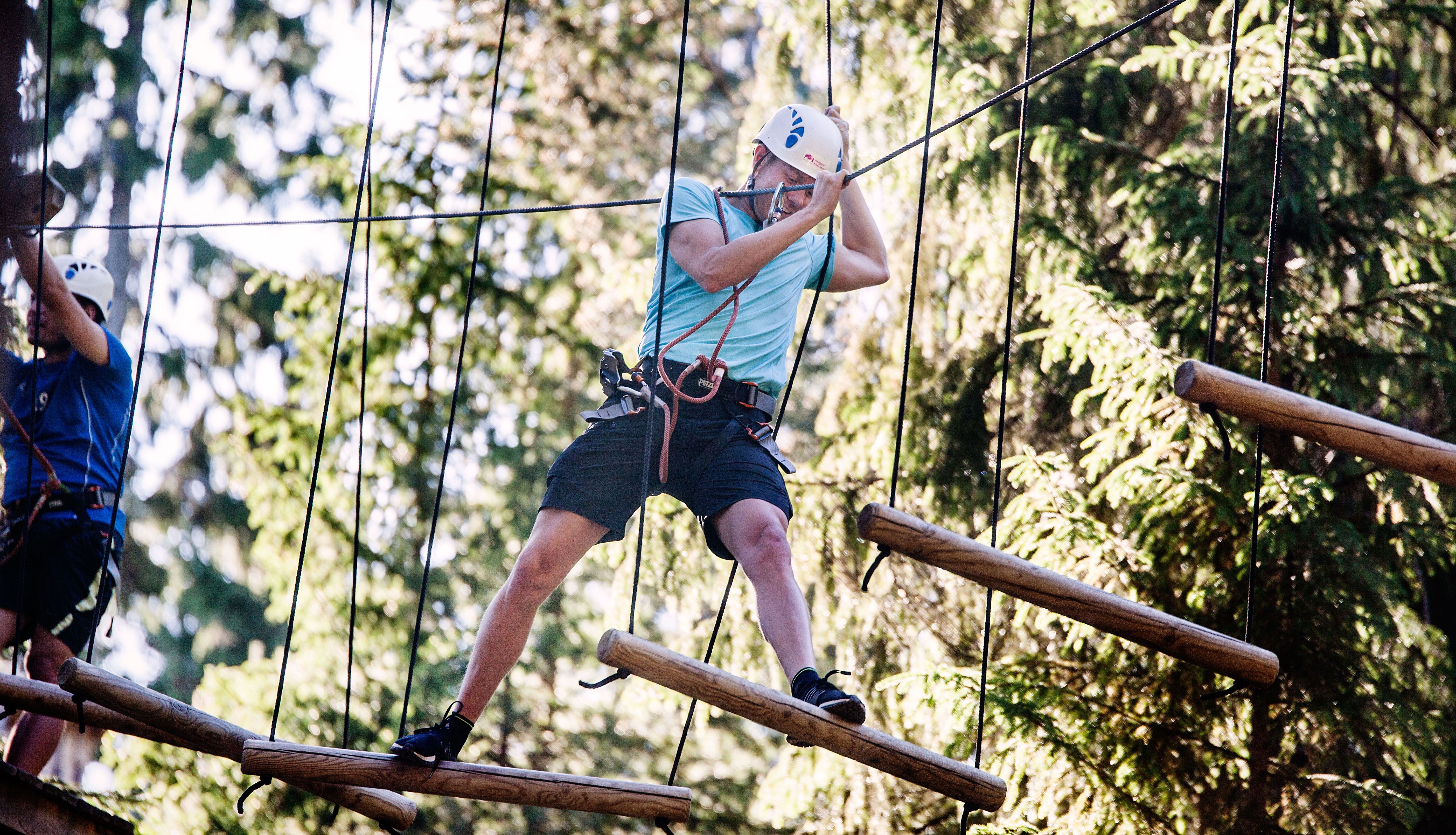 Helgøya Klatrepark i Ringsaker