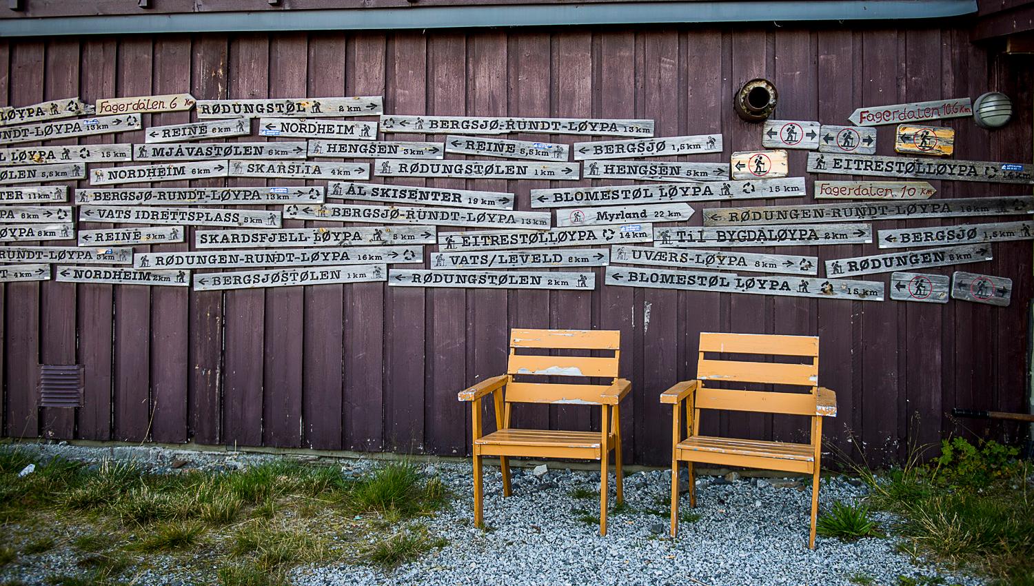 Skilt på veggen, på Bergsjøstølen Fjellstue