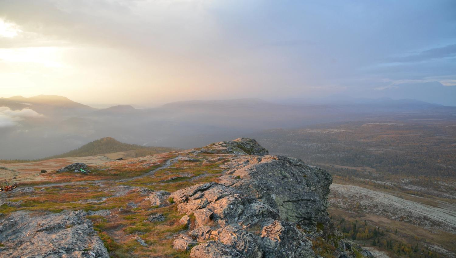 På toppen av Svartfjell Foto Julia Hamre_preview