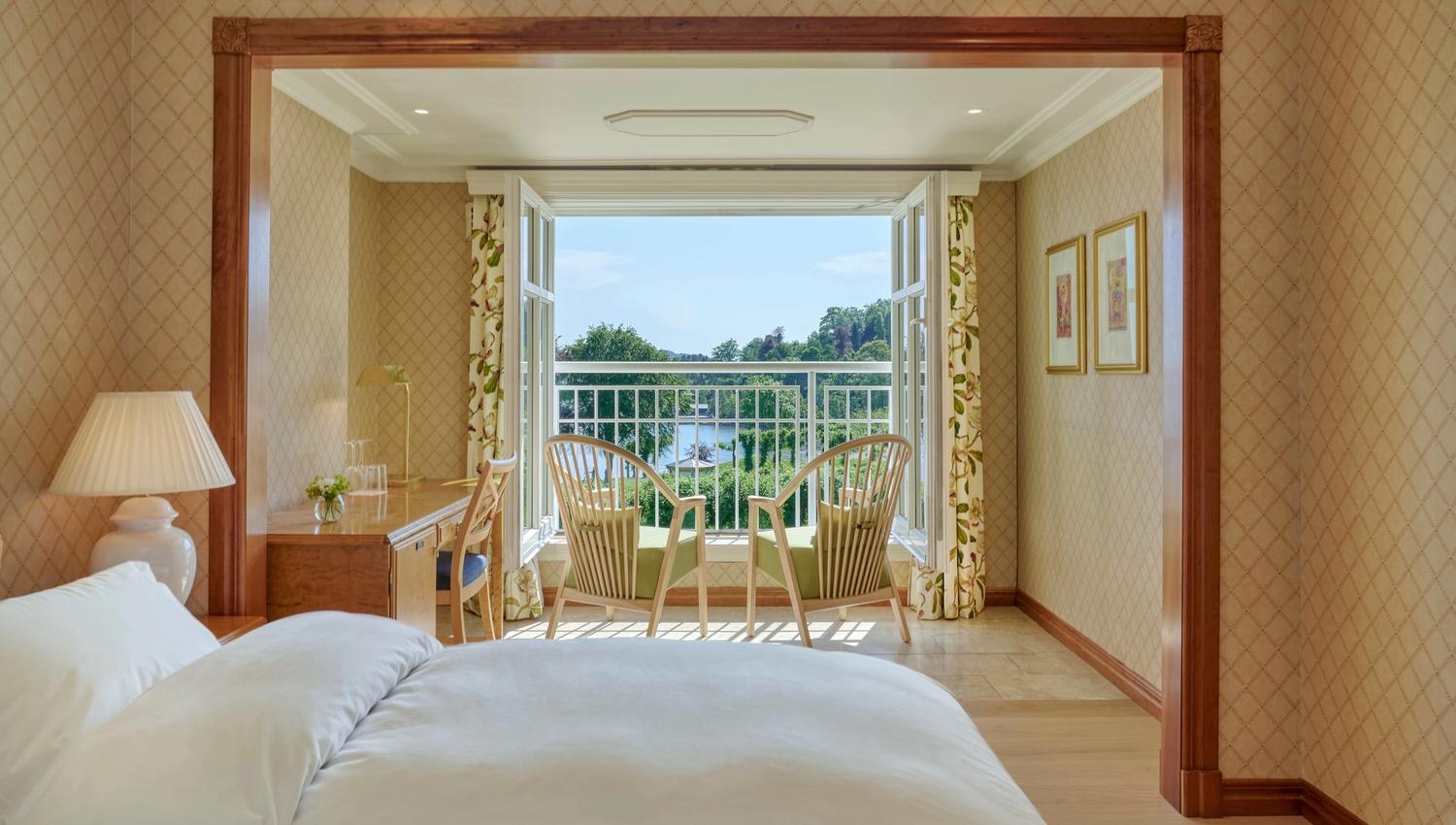 Standard room with fjordview
