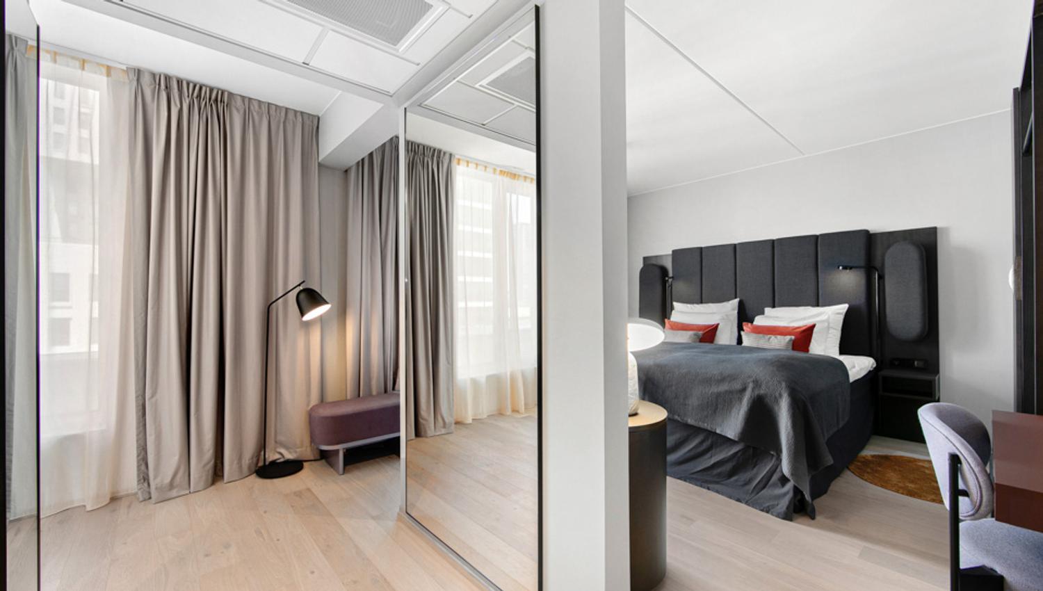 Delux double 9th floor