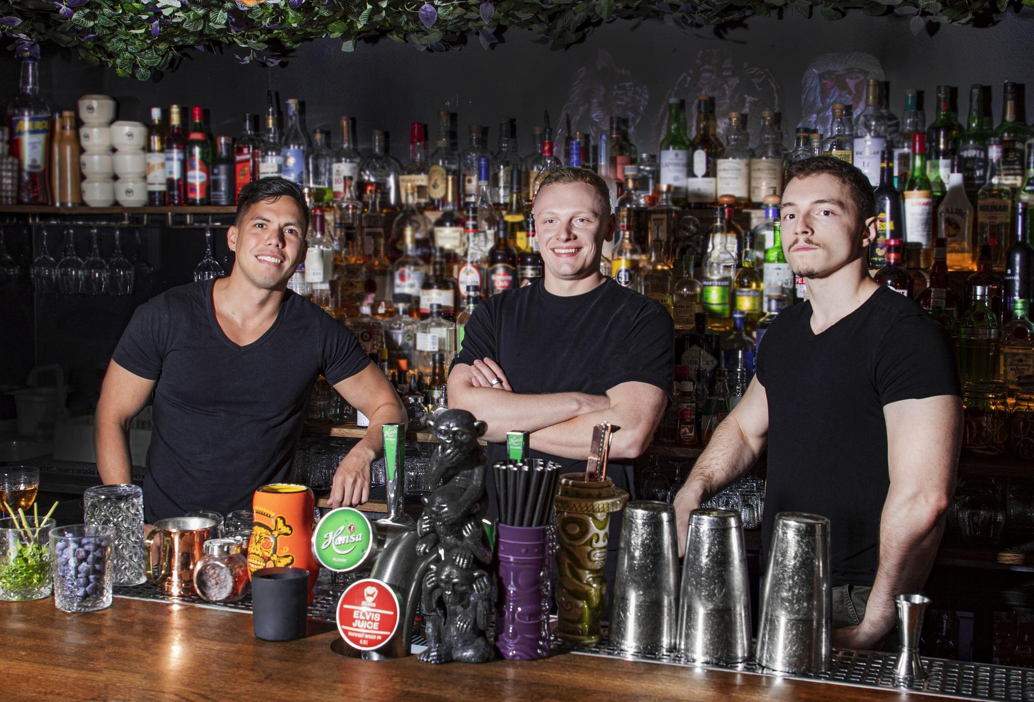 Last Monkey Cocktail bar