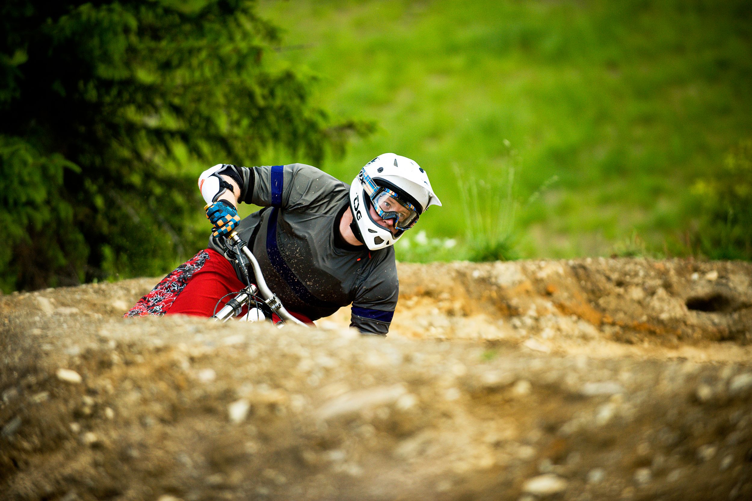 Downhill biking in Hafjell Bike Park