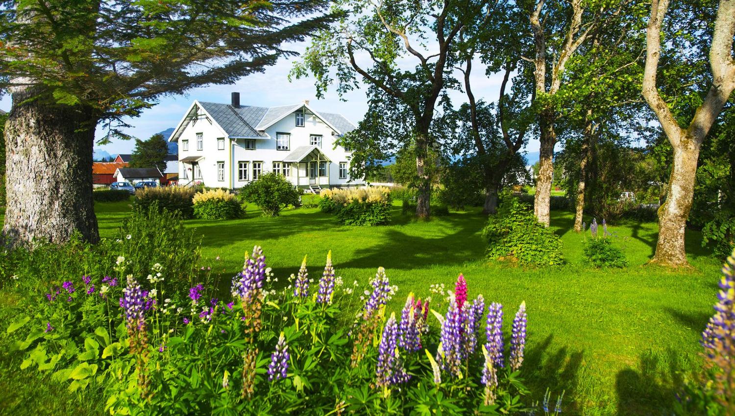 Dønnes Gård har en "english garden".