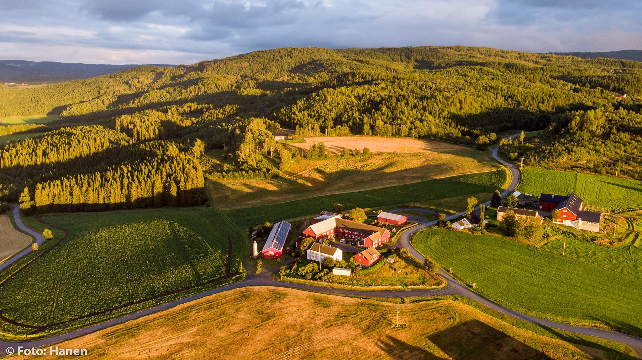 Birdseye view av Munkeby Herberge