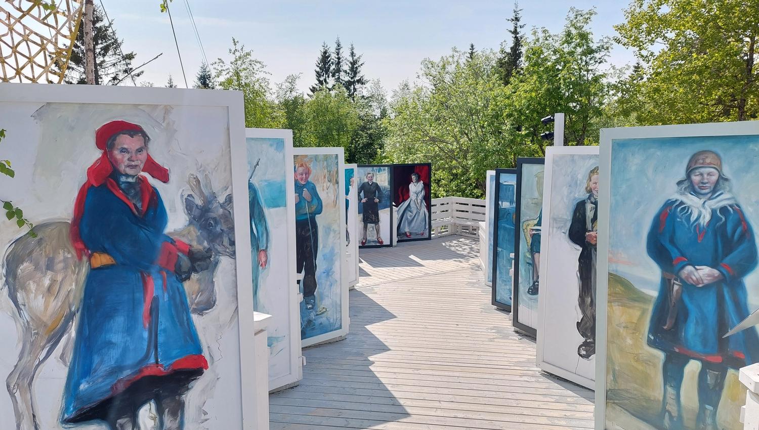 Exhibited paintings outdoors