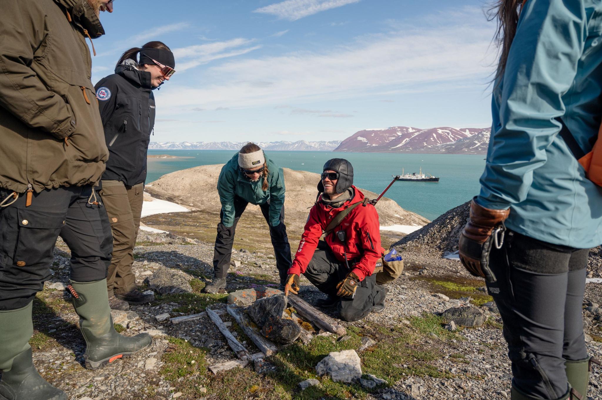 Svalbard Adventure Mini-Cruise - Hurtigruten Svalbard