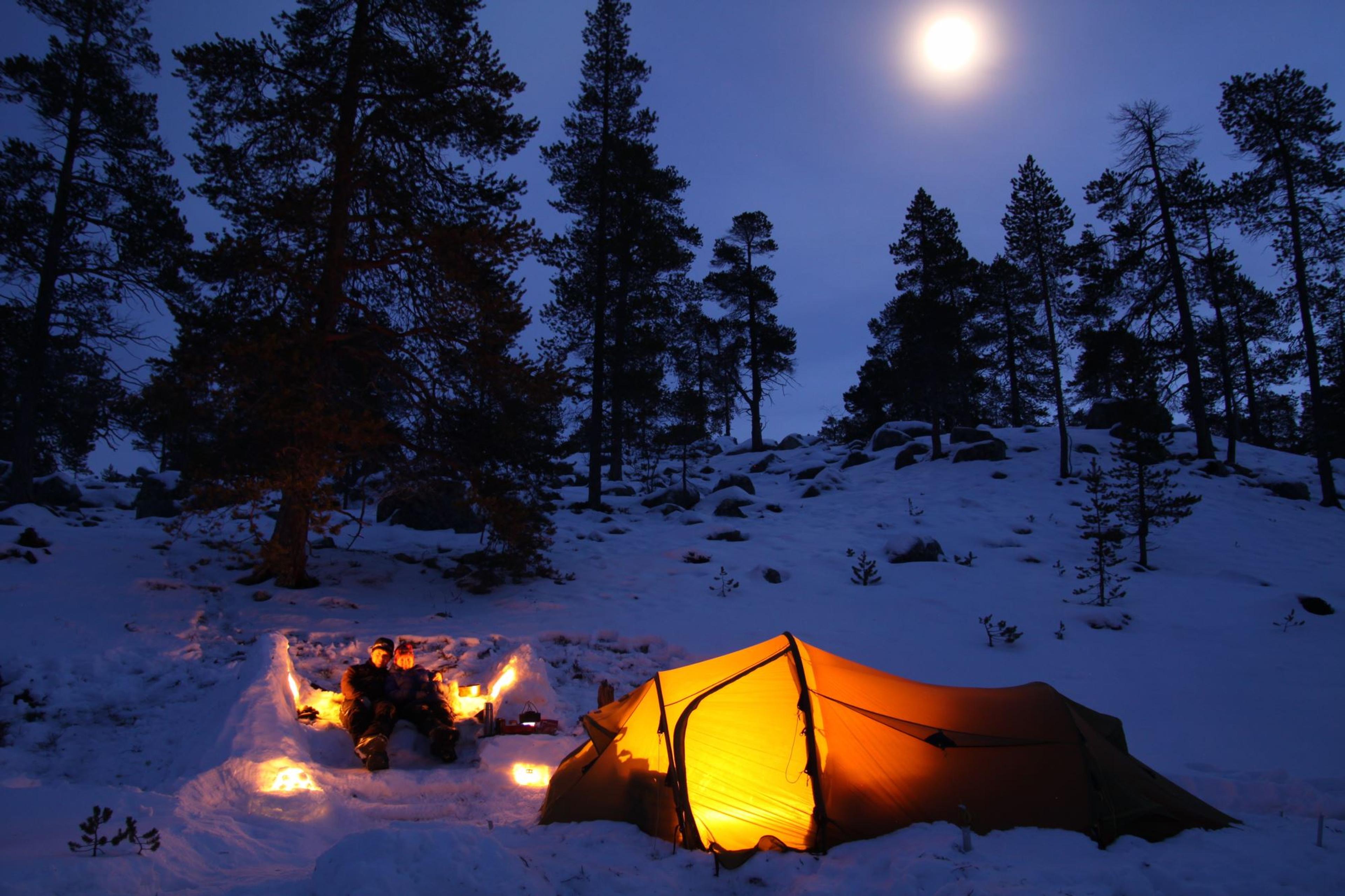 Tenting under the full moon :)