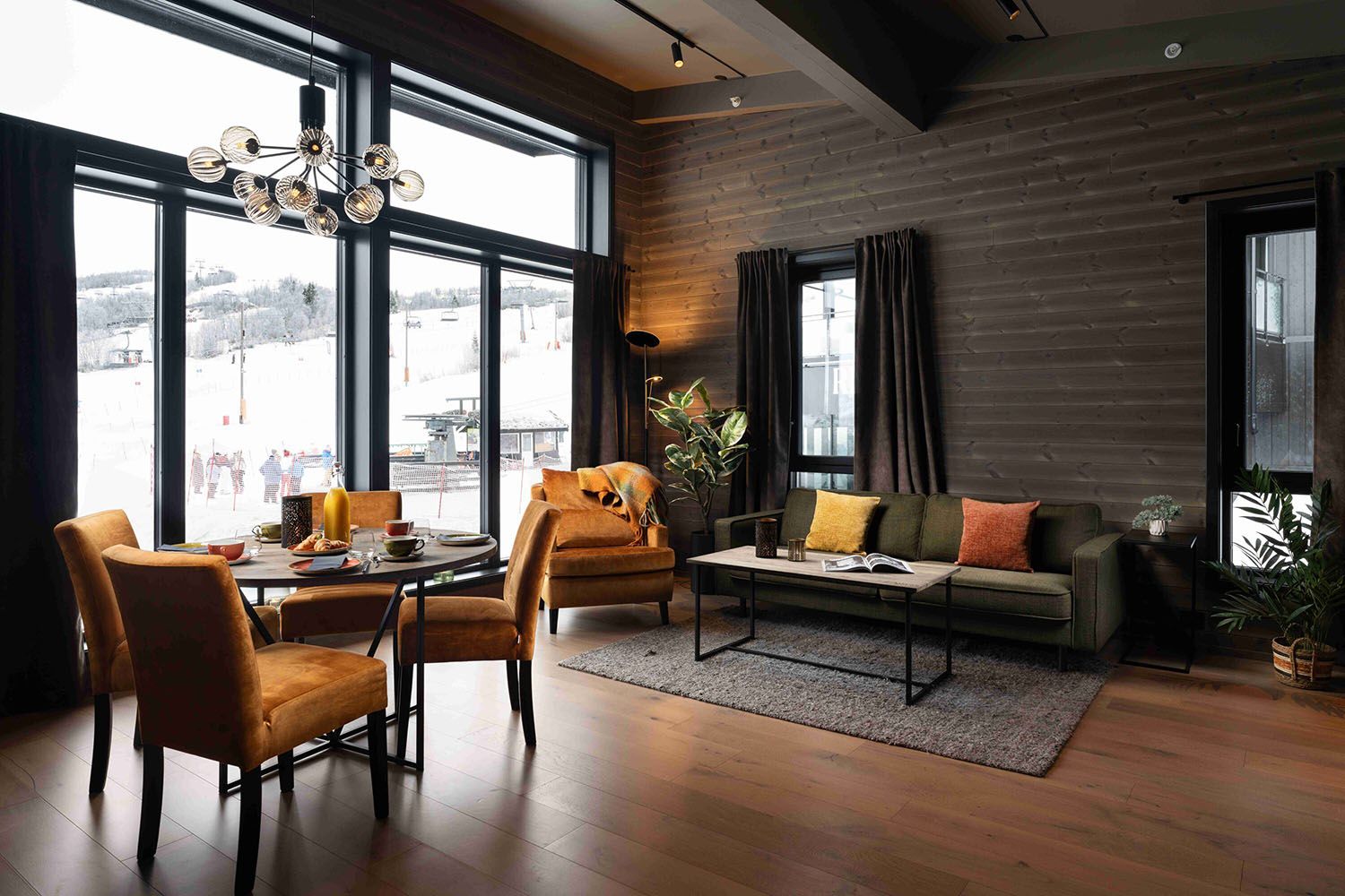 Hotellsuite i varme fager med utsikt rett til skiheis