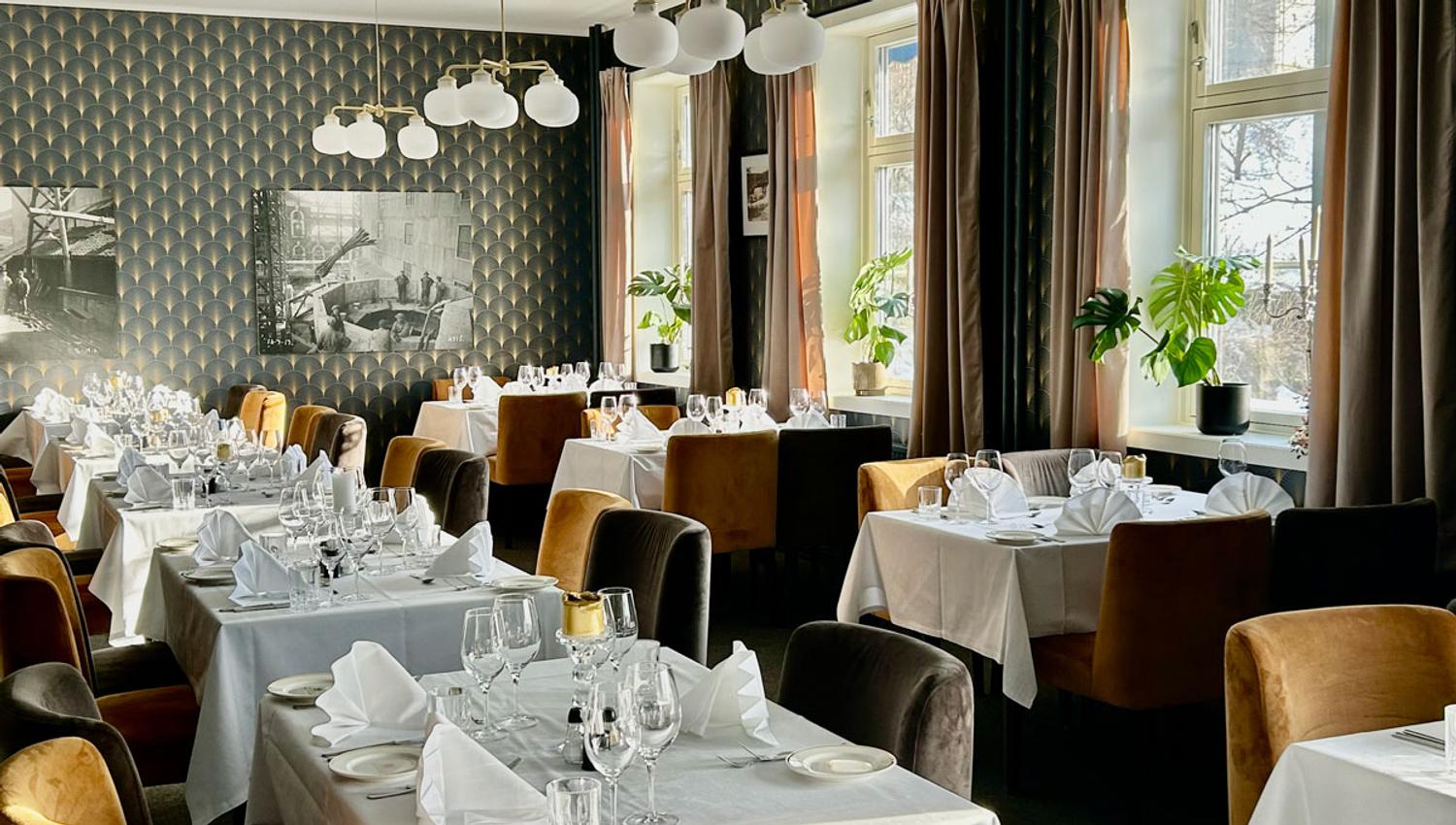 restaurant at Brattrein Hotel