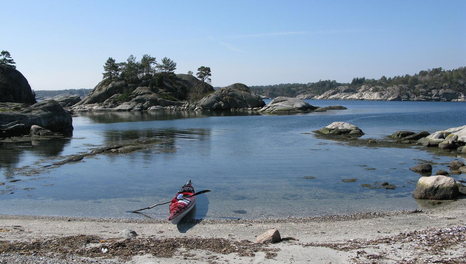 Skauerøya Lillesand kajakk på strand