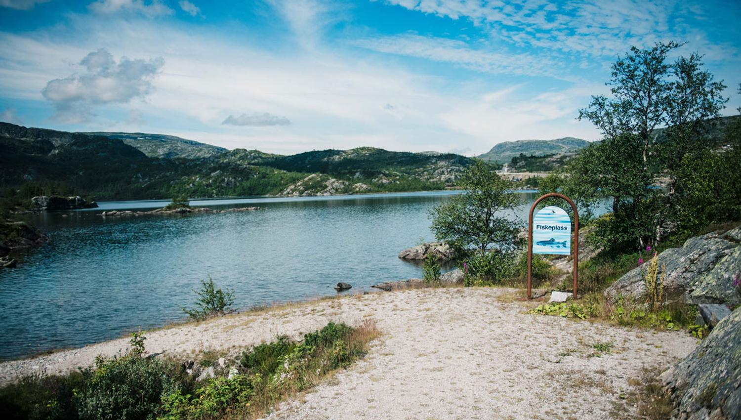 fiskeplass på opplevelsessti Vasseventyret på Haukeli