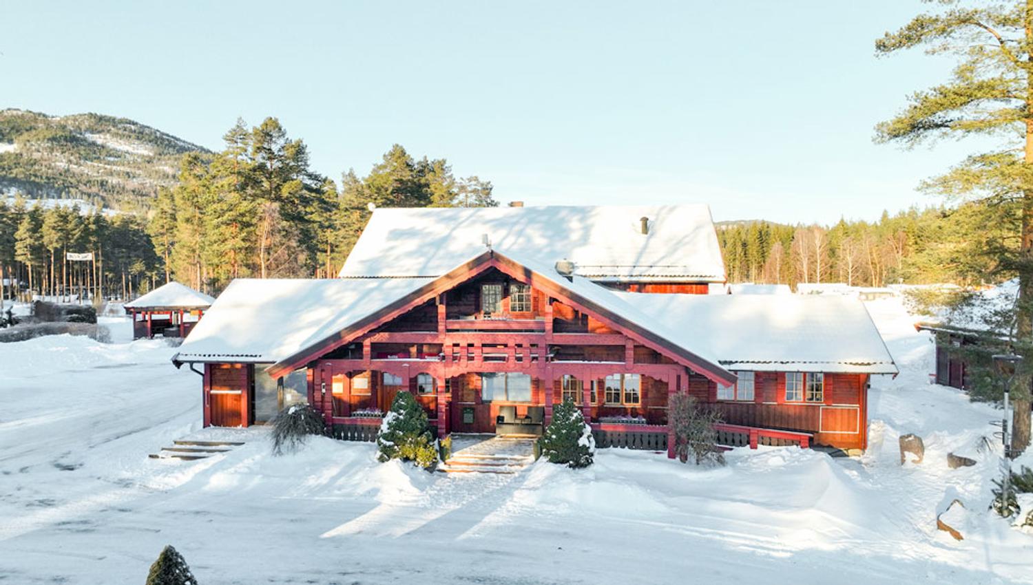 the reception at First Camp Bø in winter