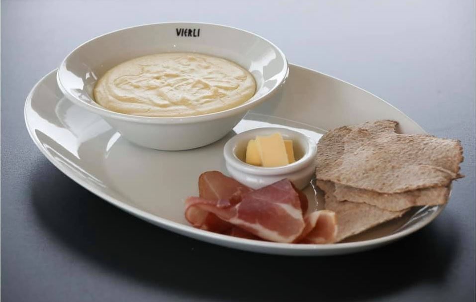 Rømmegrøt på Vierli cafe