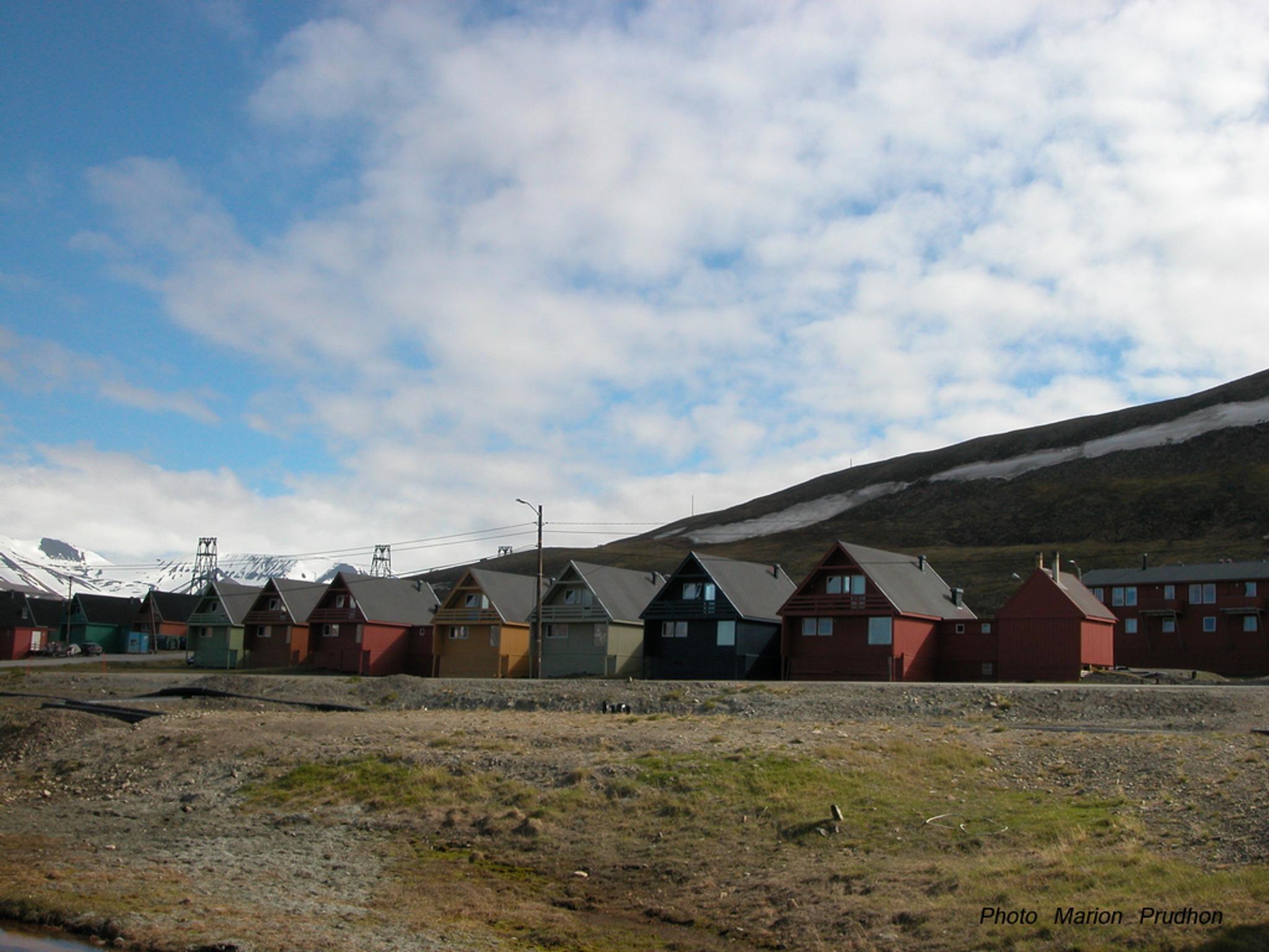 Longyearbyen City Walk - Rana Itinerans
