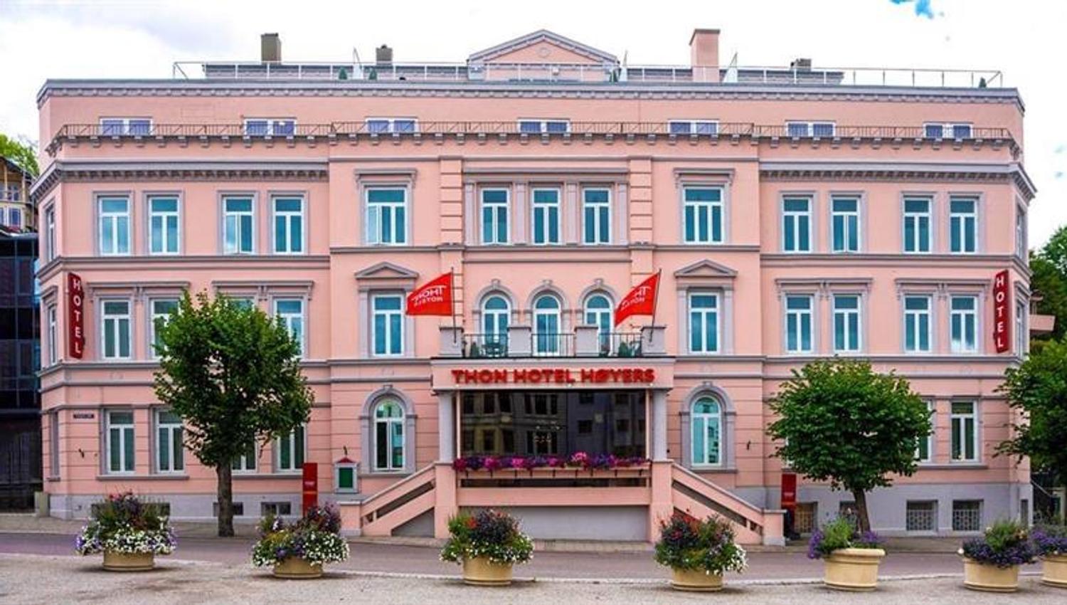 fasaden til Thon Hotel Høyers