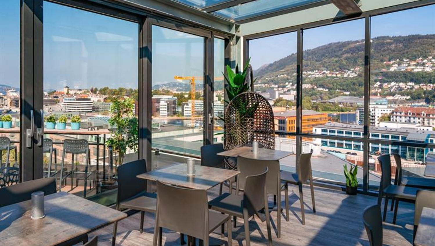 Restaurant Bergtatt på Magic Hotel Solheimsviken