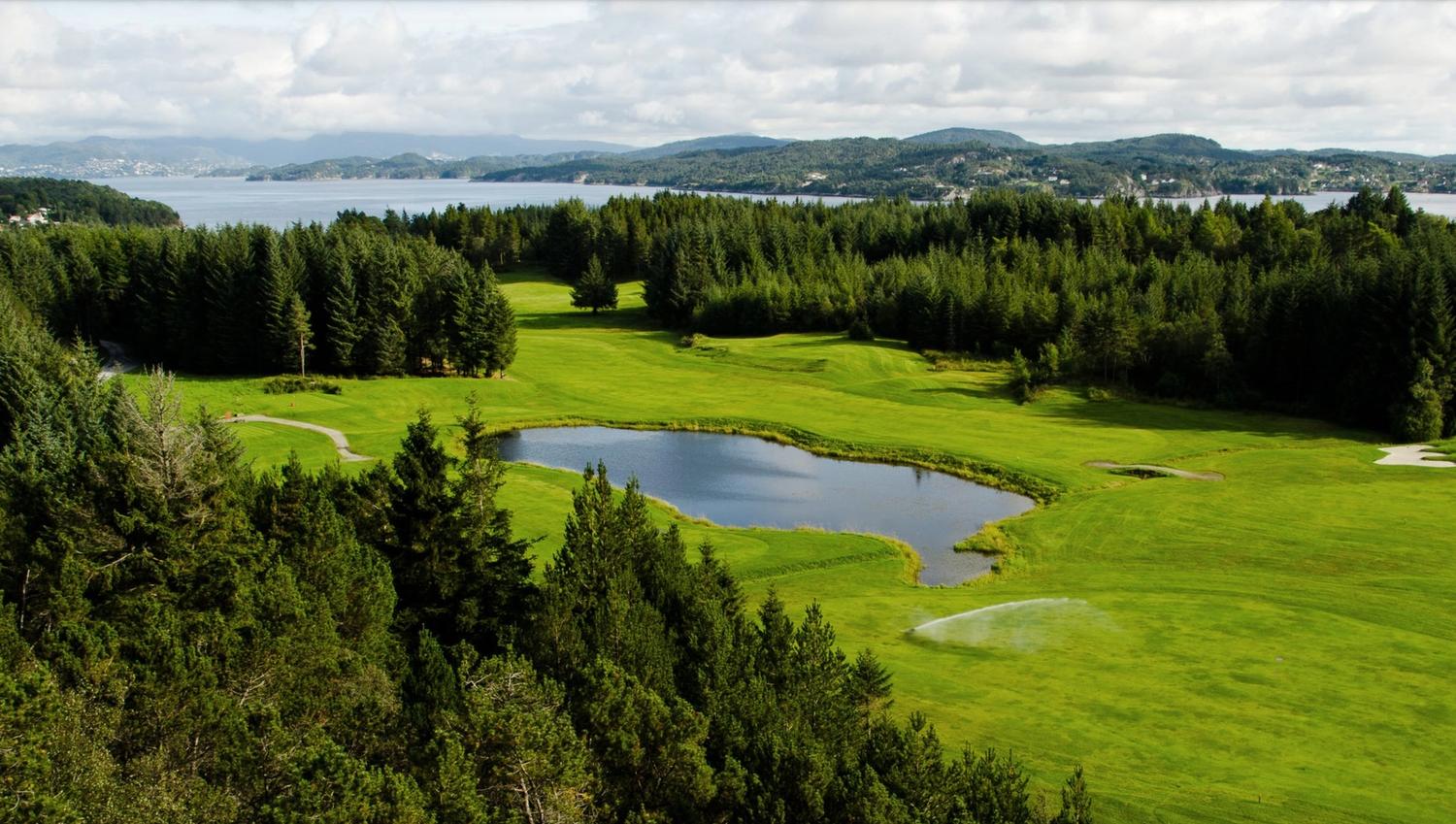 Loch 2 Meland Golf