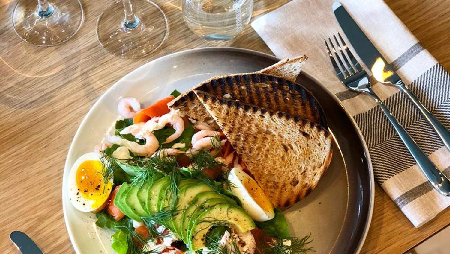 Elva Bistro