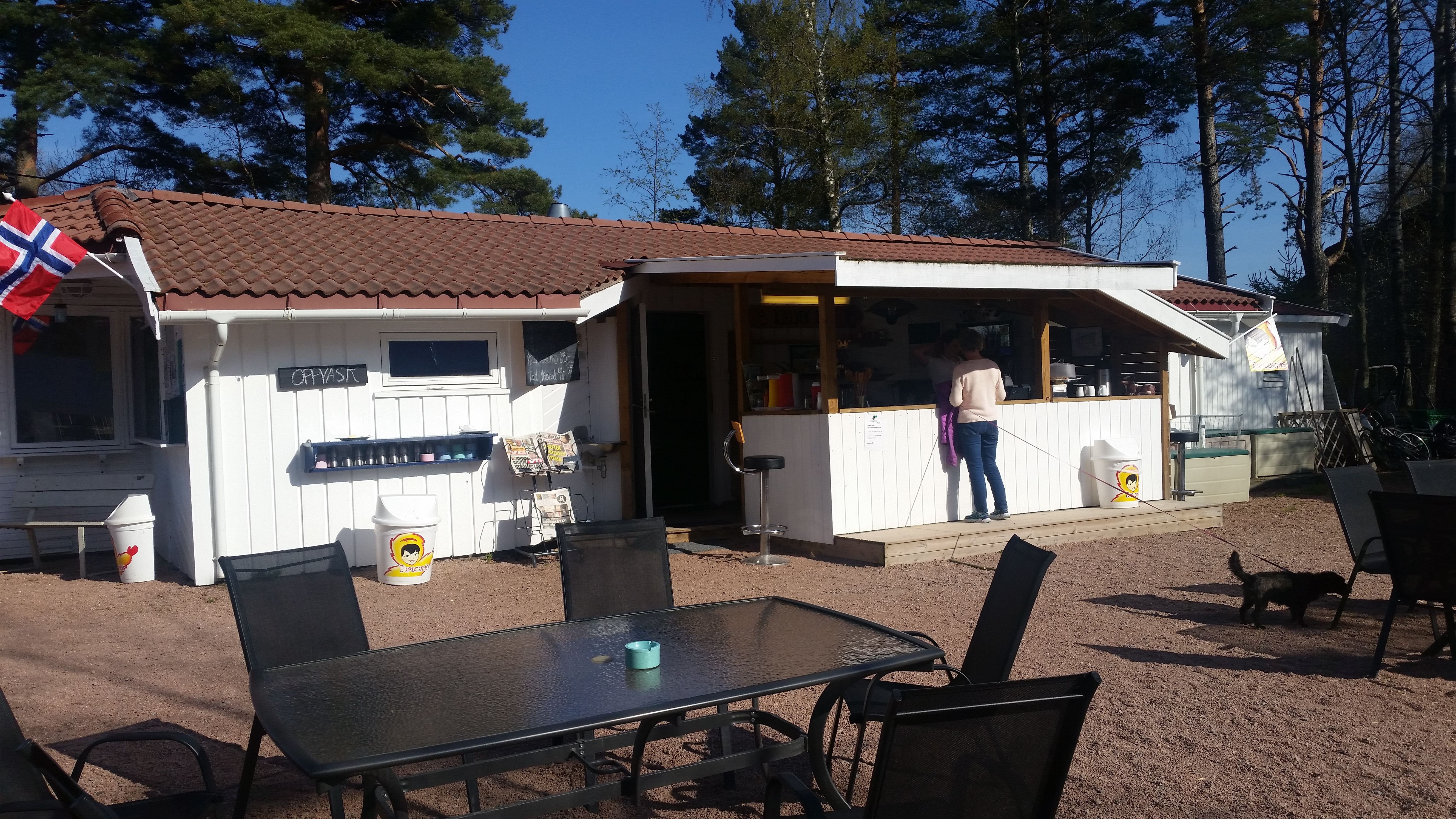 Dagros kafé kiosk oversiktsbilde