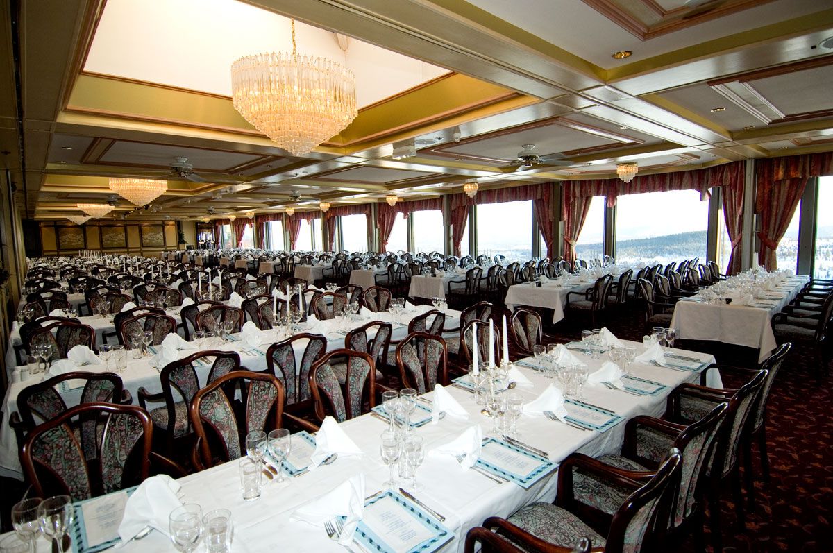 Storefjell Resort Hotel has a nice restaurant 