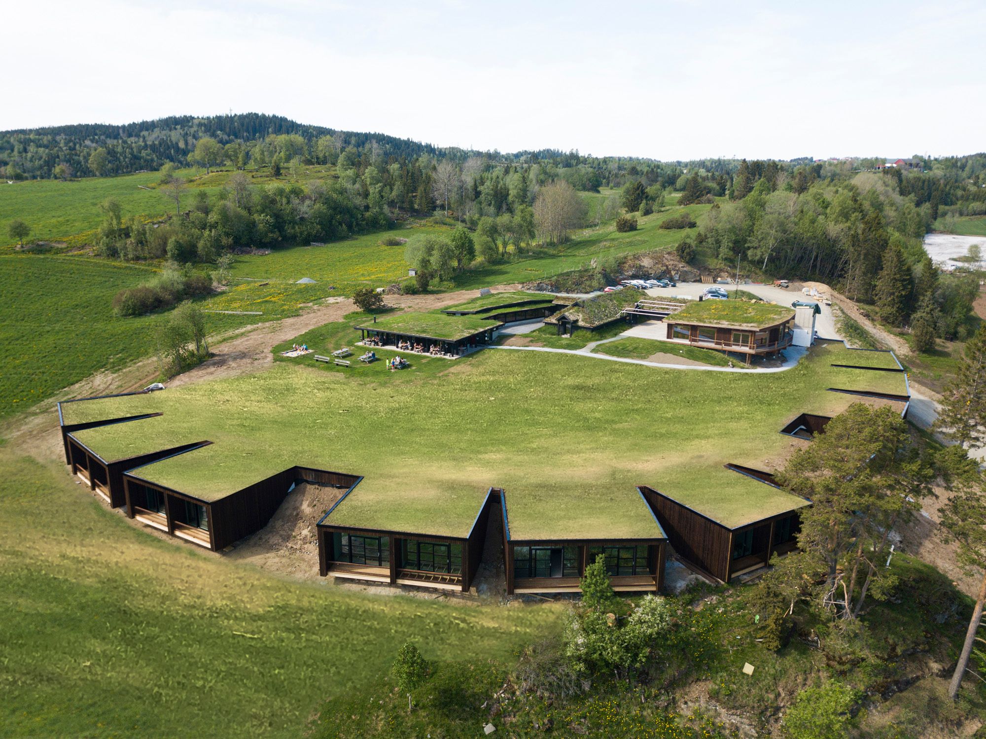 Øyna Kulturlandskapshotell (Cultural landscape hotel) with restaurant and conference and meeting rooms